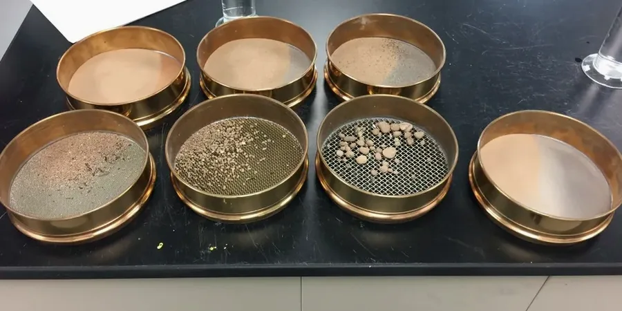 Grain Size Analysis (Sieve + Hydrometer) in Bangor